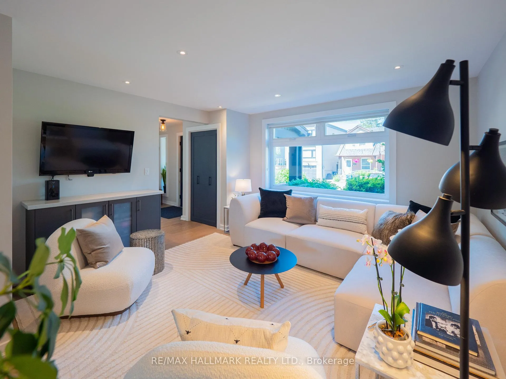 Photo 11 of 333 Monarch Park Avenue, Toronto, Danforth Village-East York — HOMEH