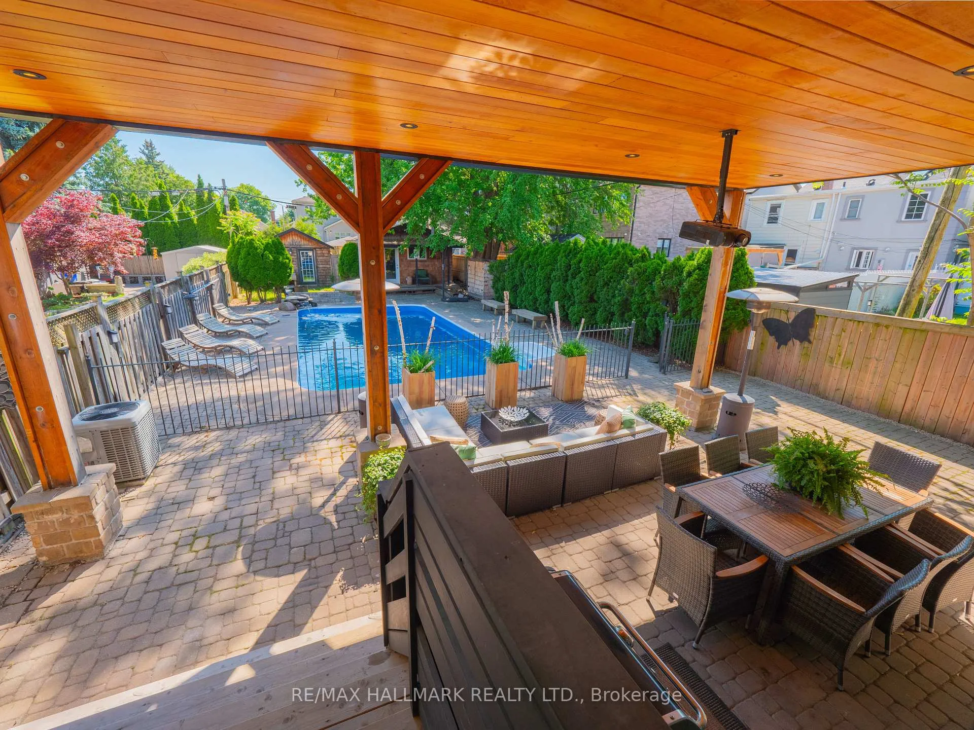 Photo 14 of 333 Monarch Park Avenue, Toronto, Danforth Village-East York — HOMEH