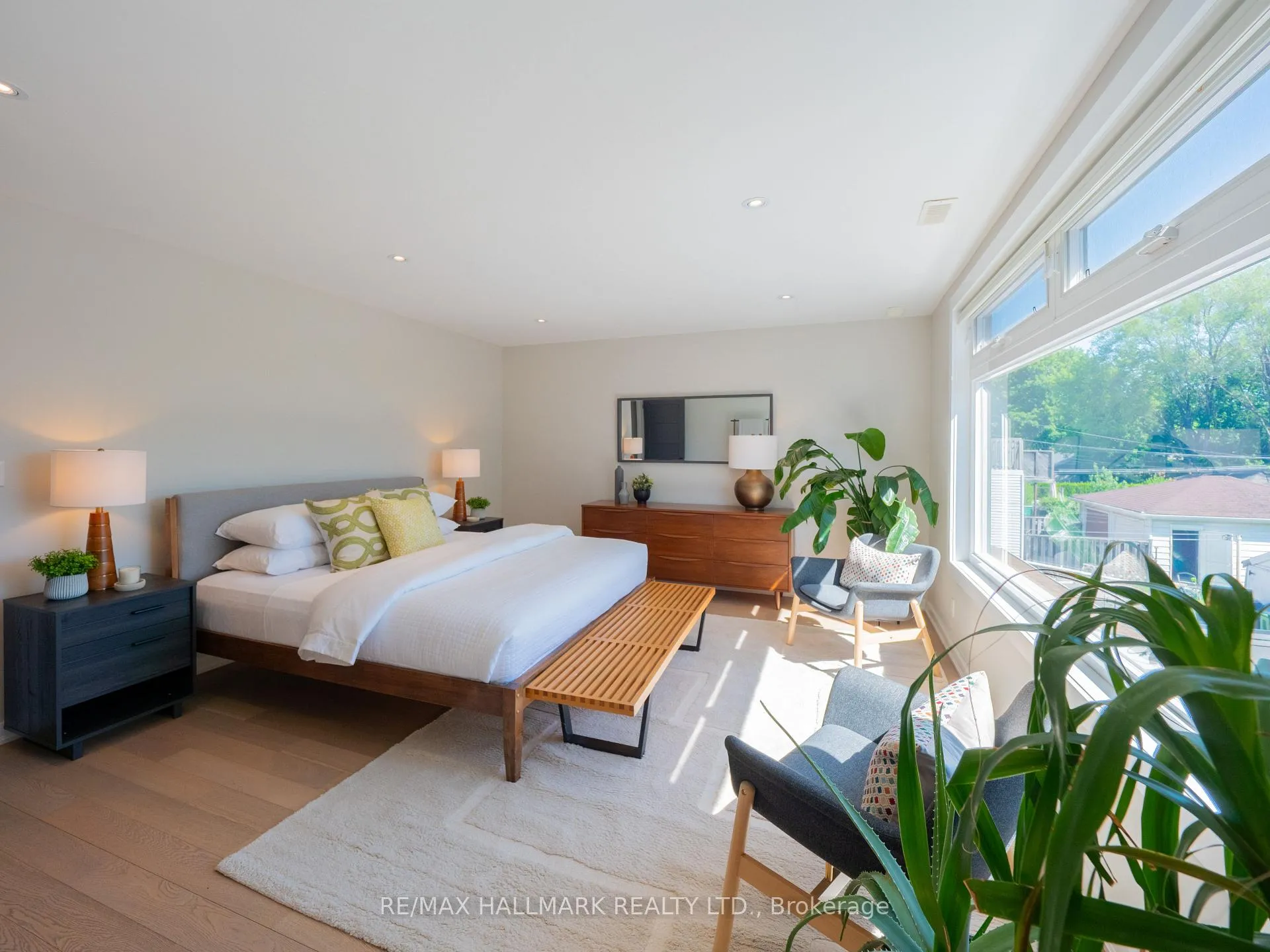 Photo 16 of 333 Monarch Park Avenue, Toronto, Danforth Village-East York — HOMEH