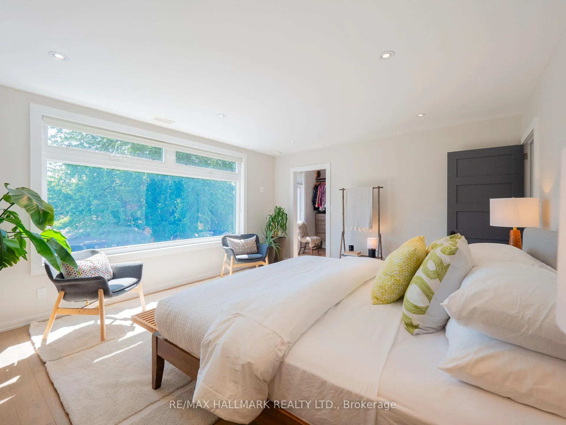 Photo 18 of 333 Monarch Park Avenue, Toronto, Danforth Village-East York — HOMEH
