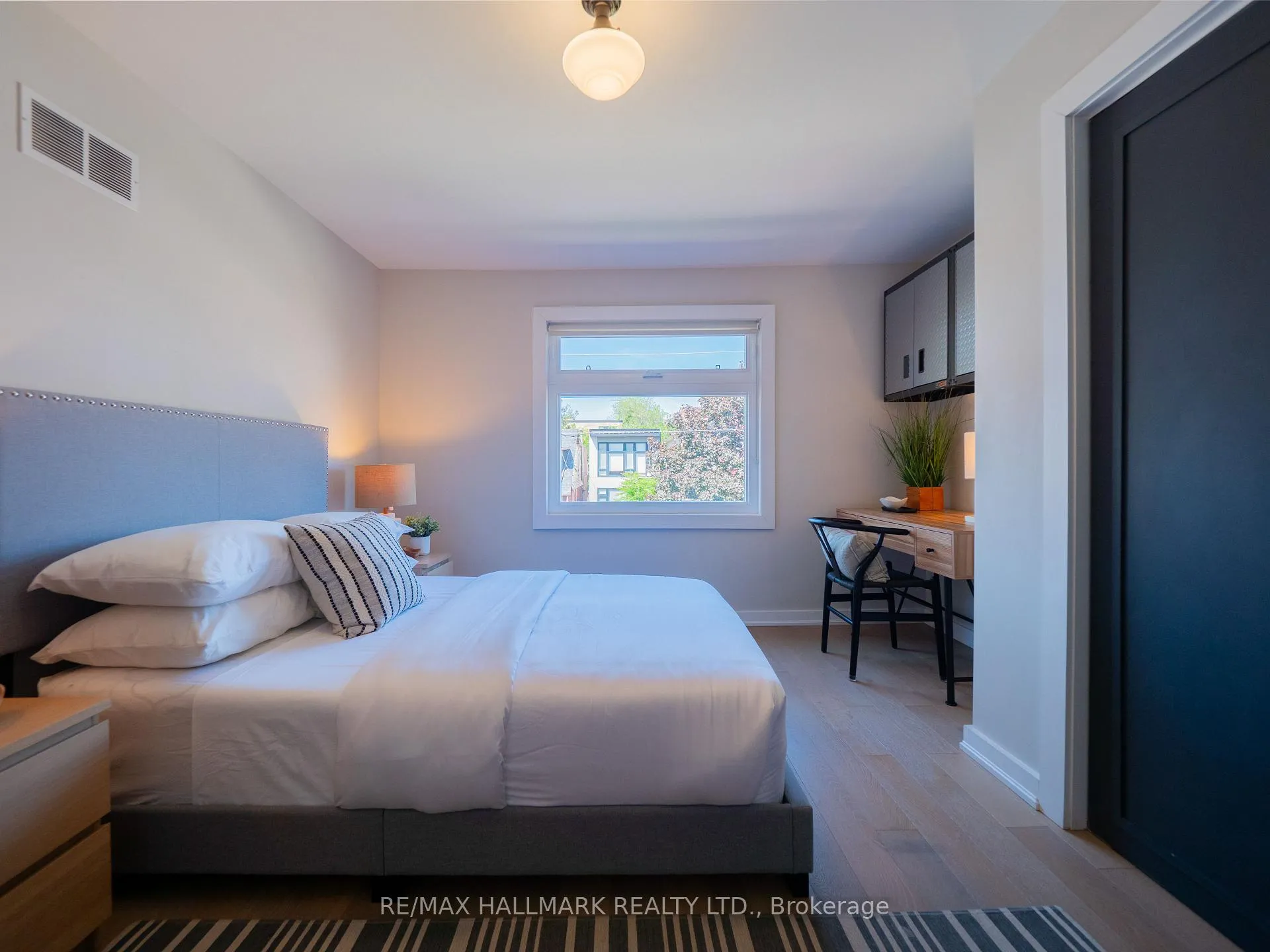 Photo 26 of 333 Monarch Park Avenue, Toronto, Danforth Village-East York — HOMEH