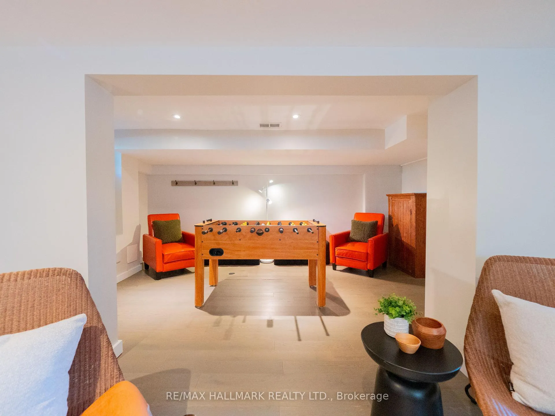 Photo 37 of 333 Monarch Park Avenue, Toronto, Danforth Village-East York — HOMEH