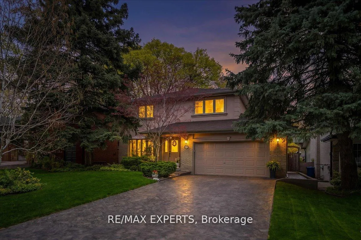 Photo 2 of 239 Mill Road, Etobicoke, Markland Wood — HOMEH