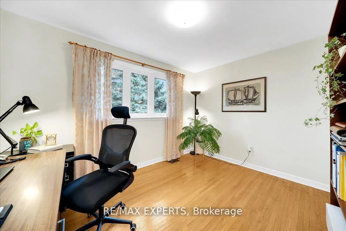 Photo 28 of 239 Mill Road, Etobicoke, Markland Wood — HOMEH