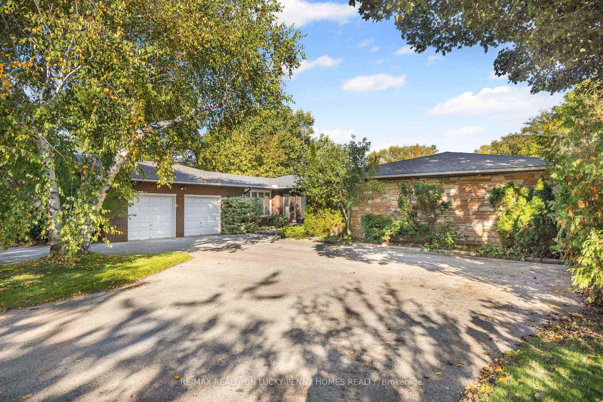 Photo 35 of 9799 Warden Avenue, Markham, Devil's Elbow — HOMEH