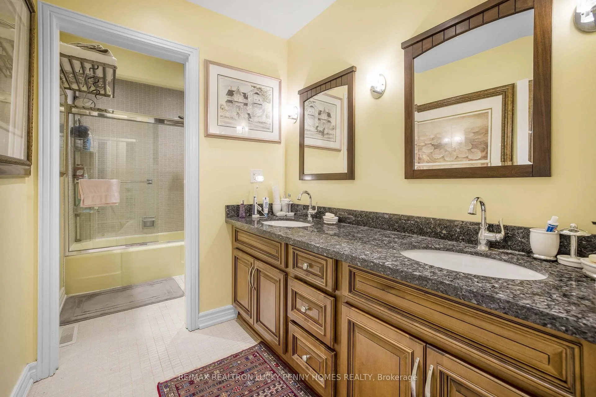 Photo 22 of 9799 Warden Avenue, Markham, Devil's Elbow — HOMEH