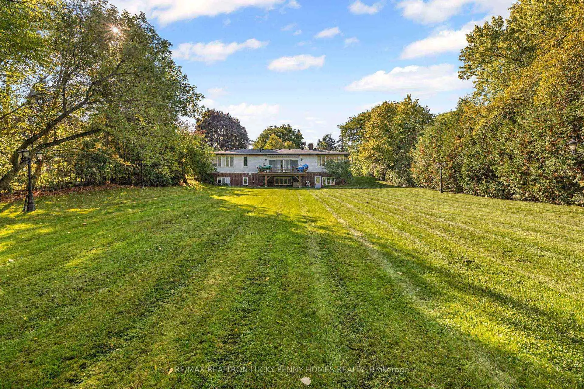 Photo 31 of 9799 Warden Avenue, Markham, Devil's Elbow — HOMEH