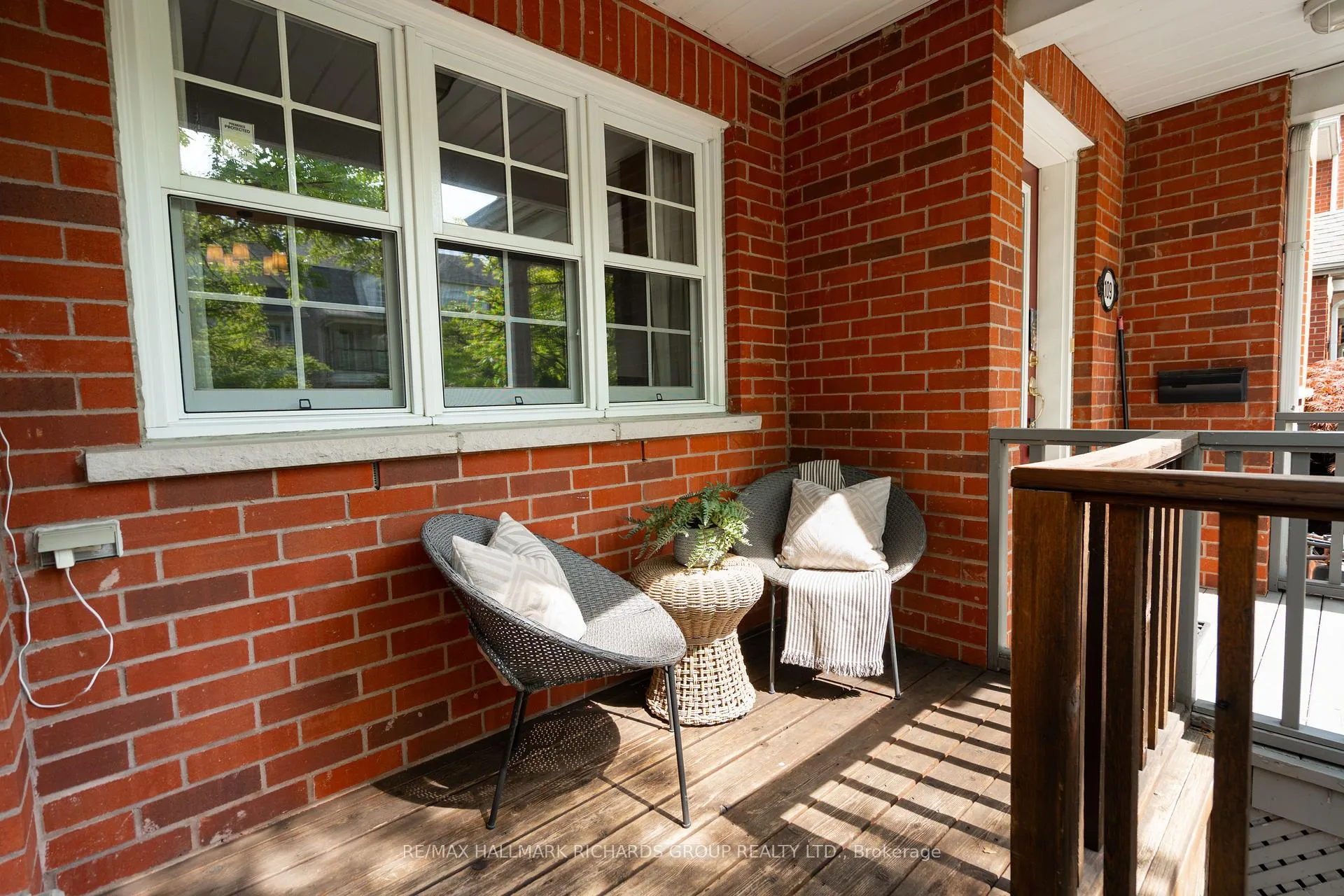 Photo 2 of 111 Winners Circle, Toronto, The Beaches — HOMEH