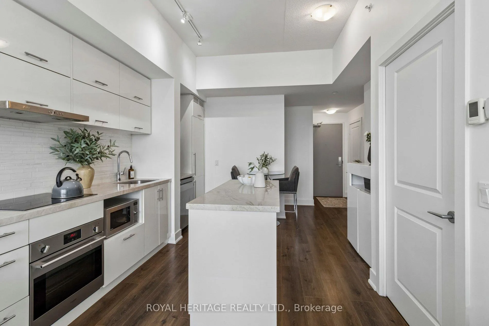 Photo 9 of Unit 1212, 180 Enterprise Boulevard, Markham, Unionville — HOMEH