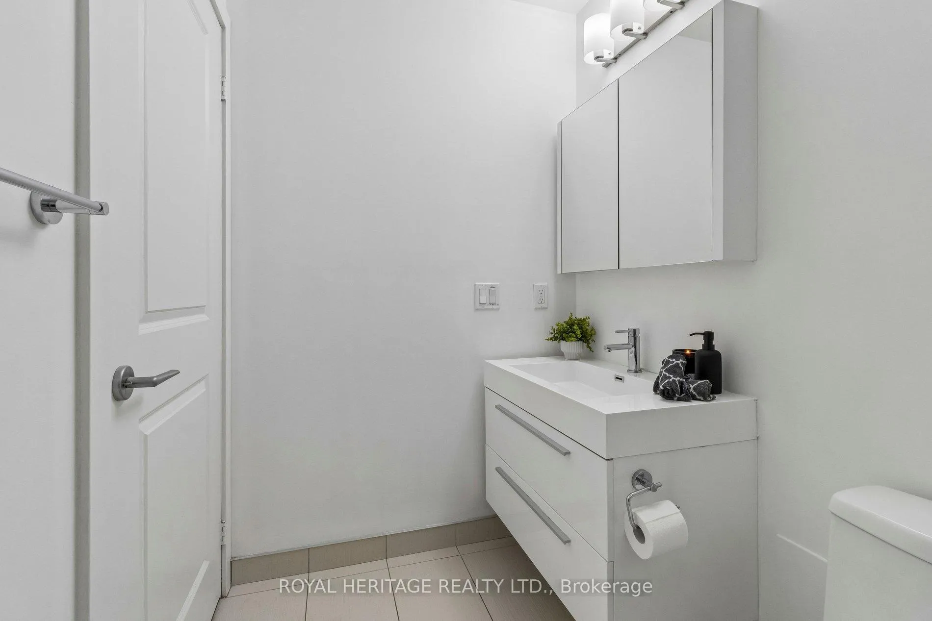 Photo 26 of Unit 1212, 180 Enterprise Boulevard, Markham, Unionville — HOMEH