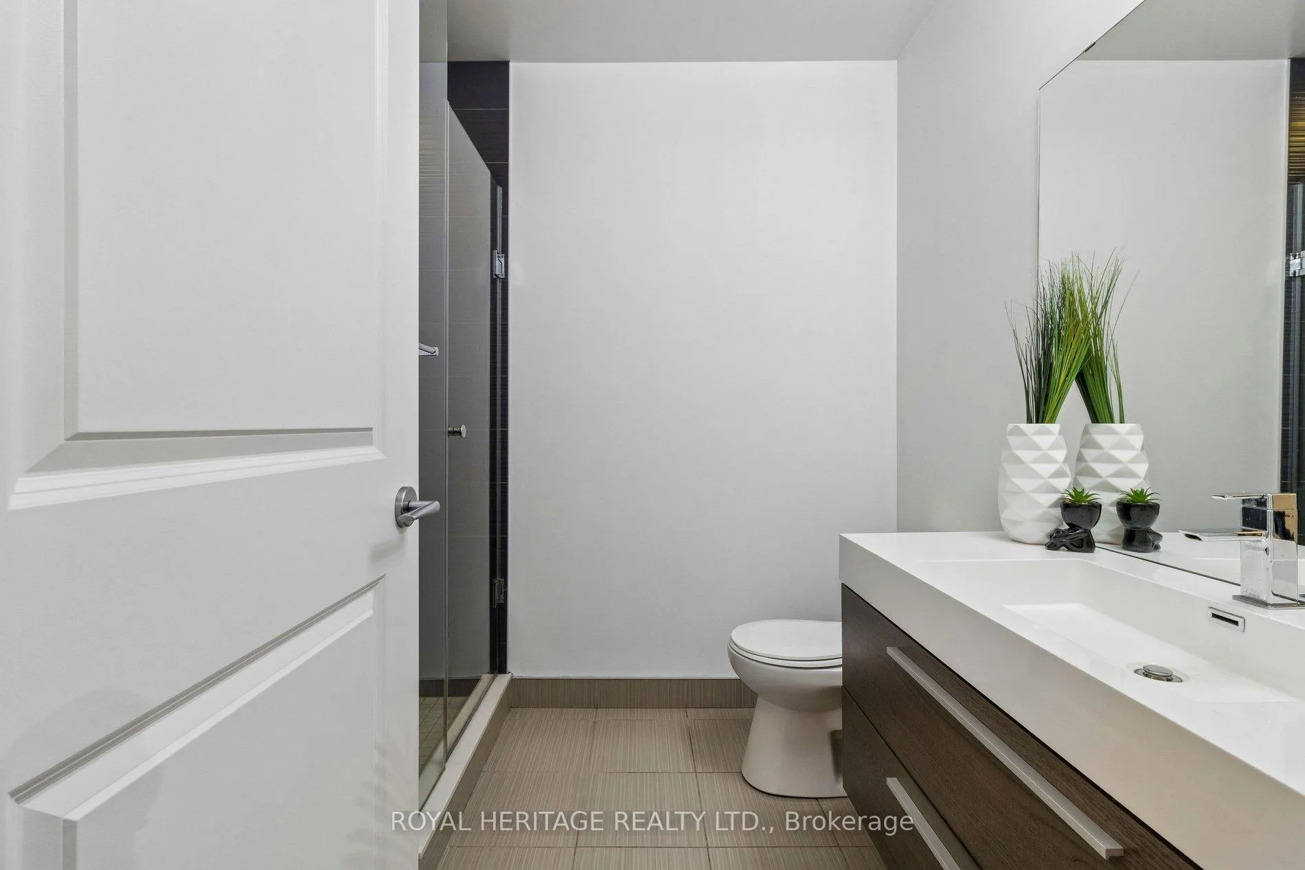 Photo 30 of Unit 1212, 180 Enterprise Boulevard, Markham, Unionville — HOMEH