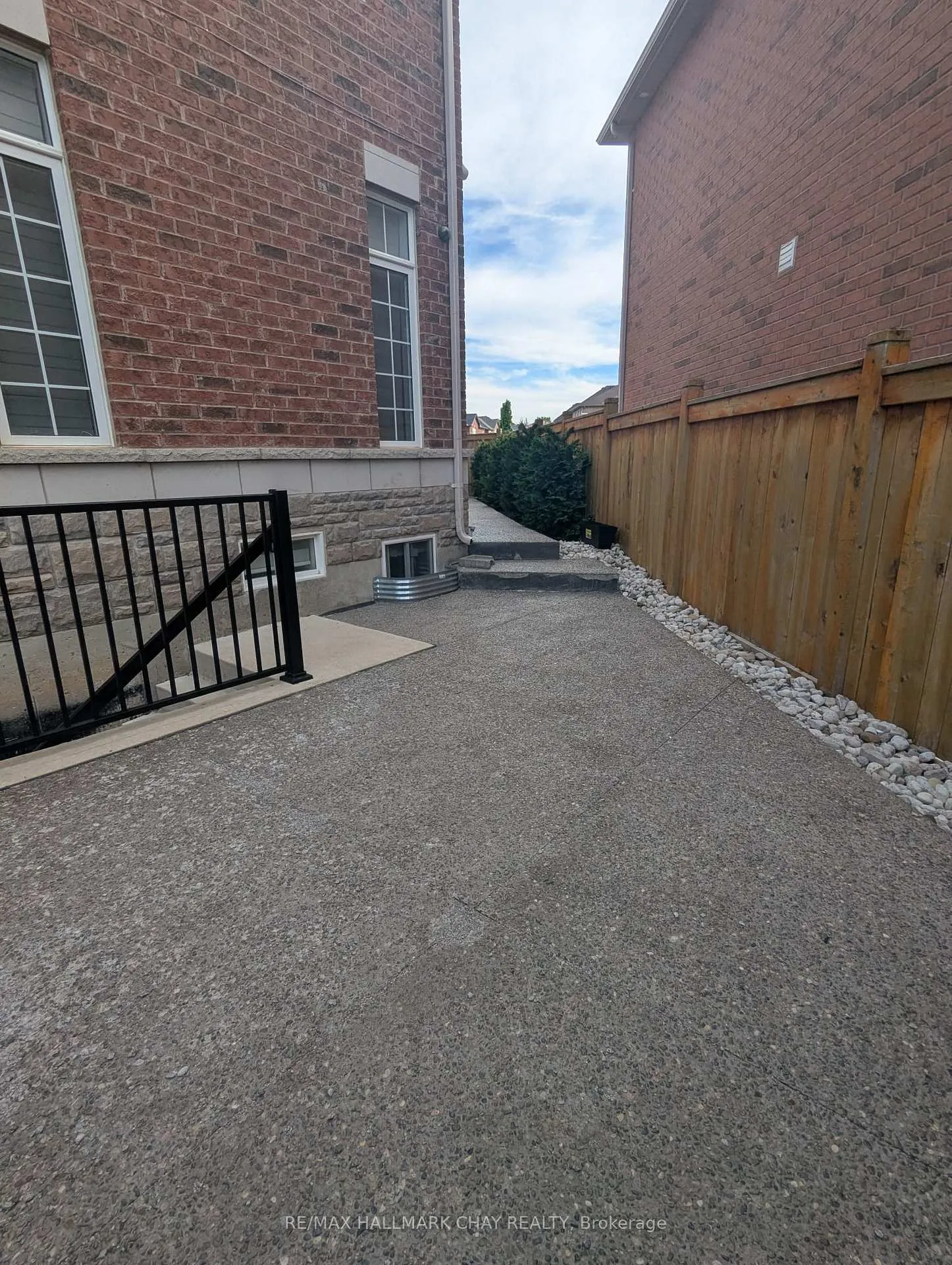 Photo 11 of Unit Basement, 15205 Danby Road, Halton Hills, Georgetown — HOMEH
