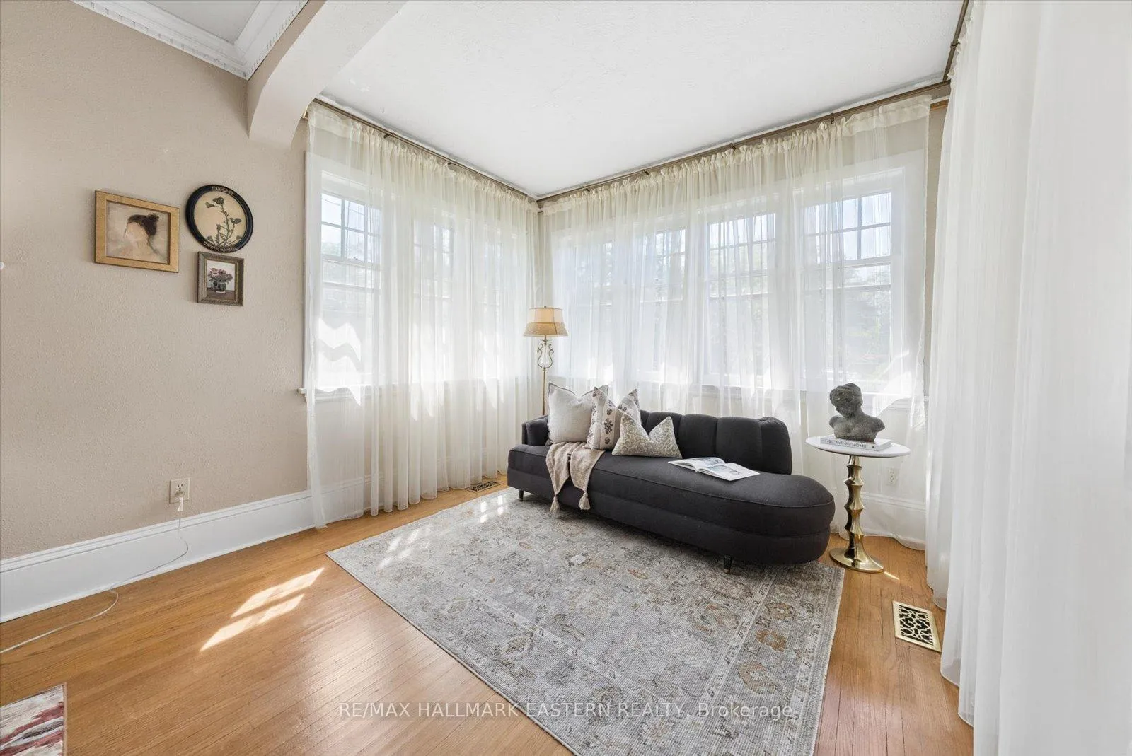 Photo 8 of 474 Gilmour Street, Peterborough, Town Ward 3 — HOMEH