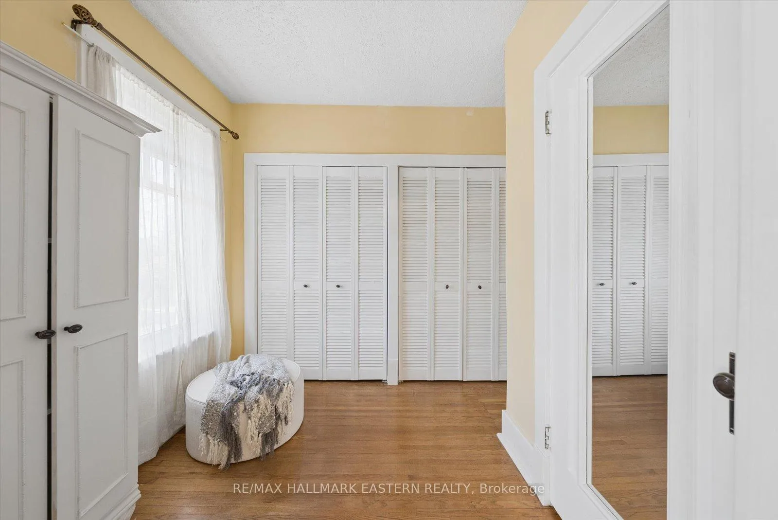 Photo 33 of 474 Gilmour Street, Peterborough, Town Ward 3 — HOMEH