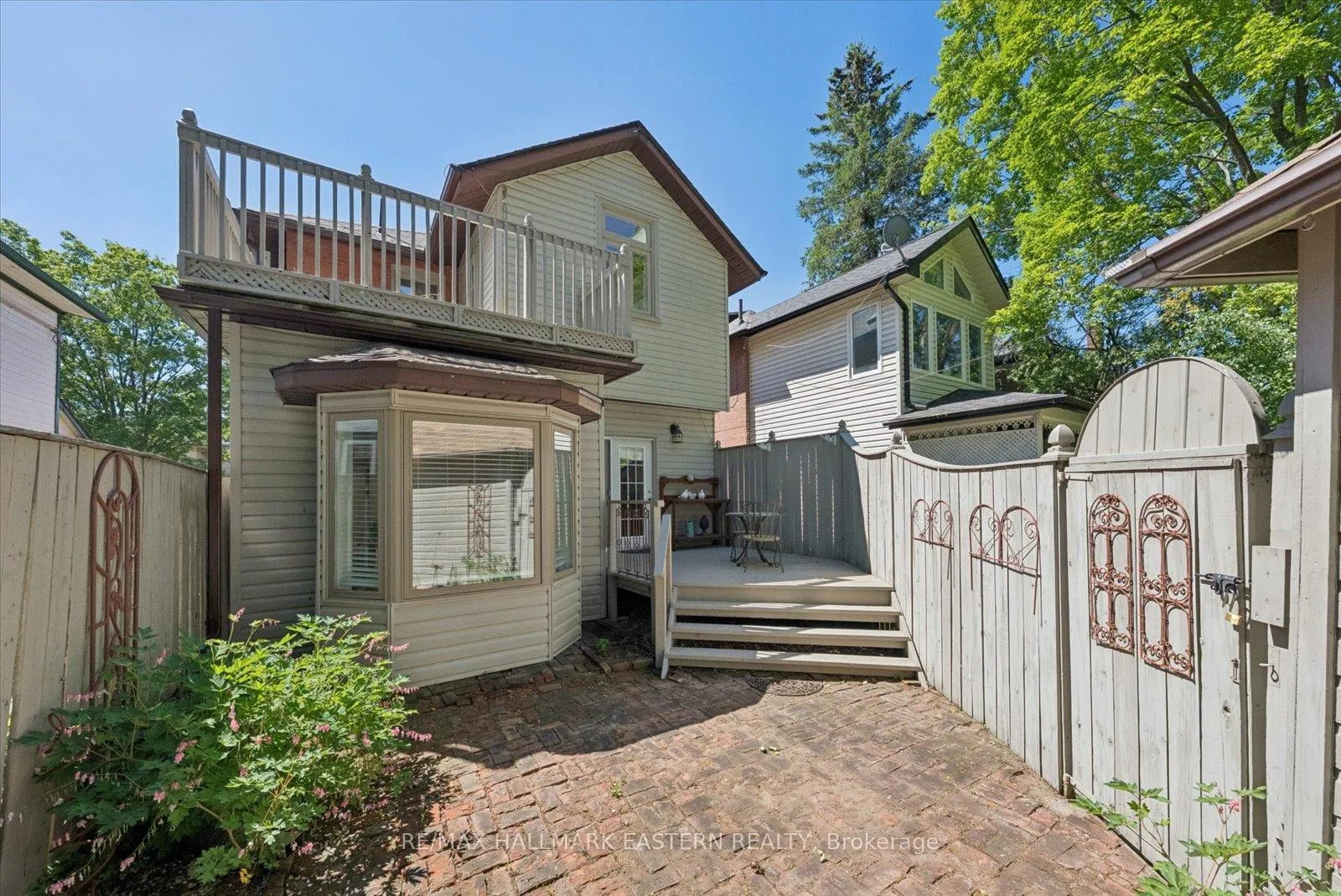 Photo 37 of 474 Gilmour Street, Peterborough, Town Ward 3 — HOMEH