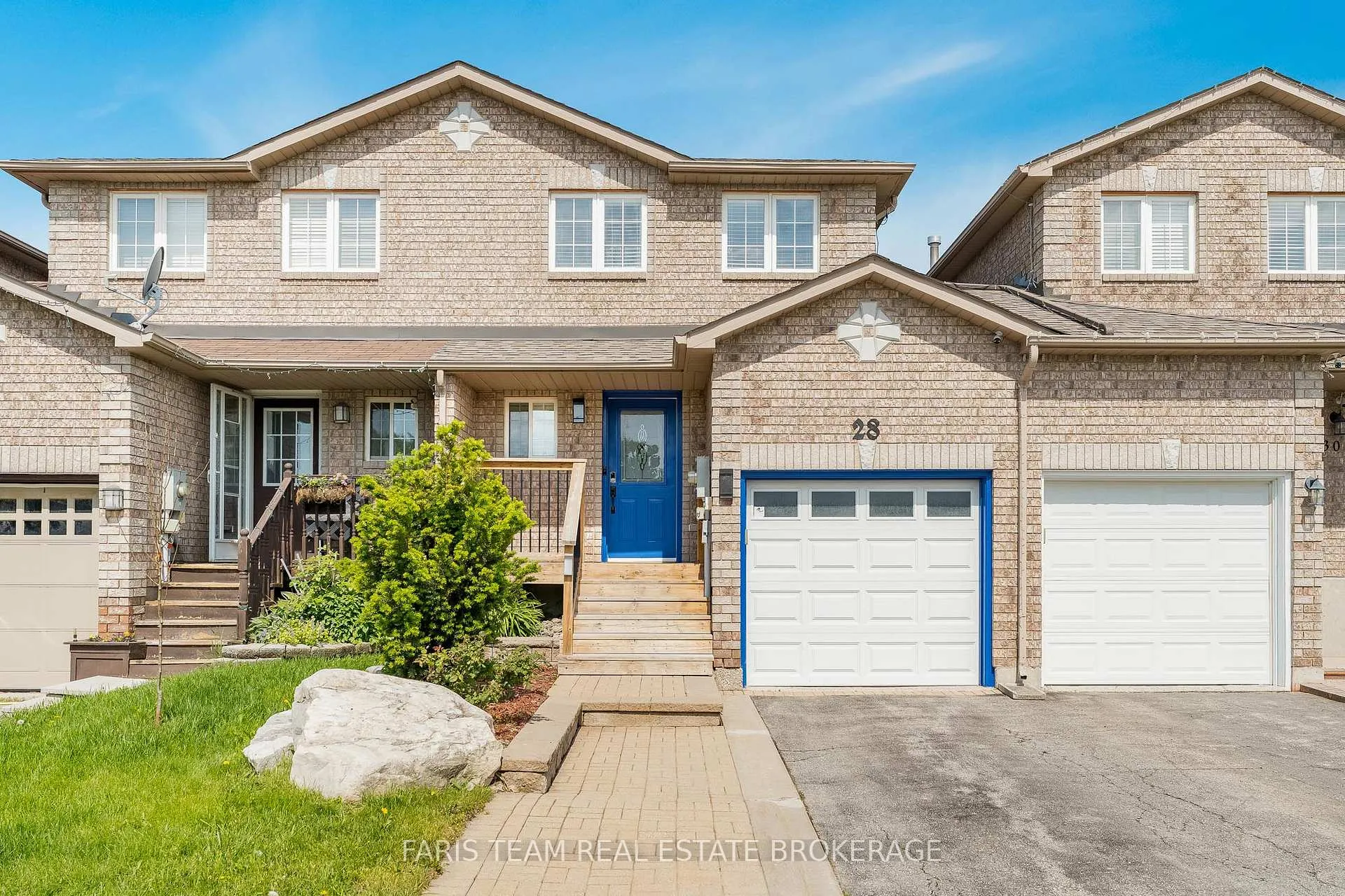 Photo 1 of 28 Raymond Crescent, Barrie, Painswick South — HOMEH