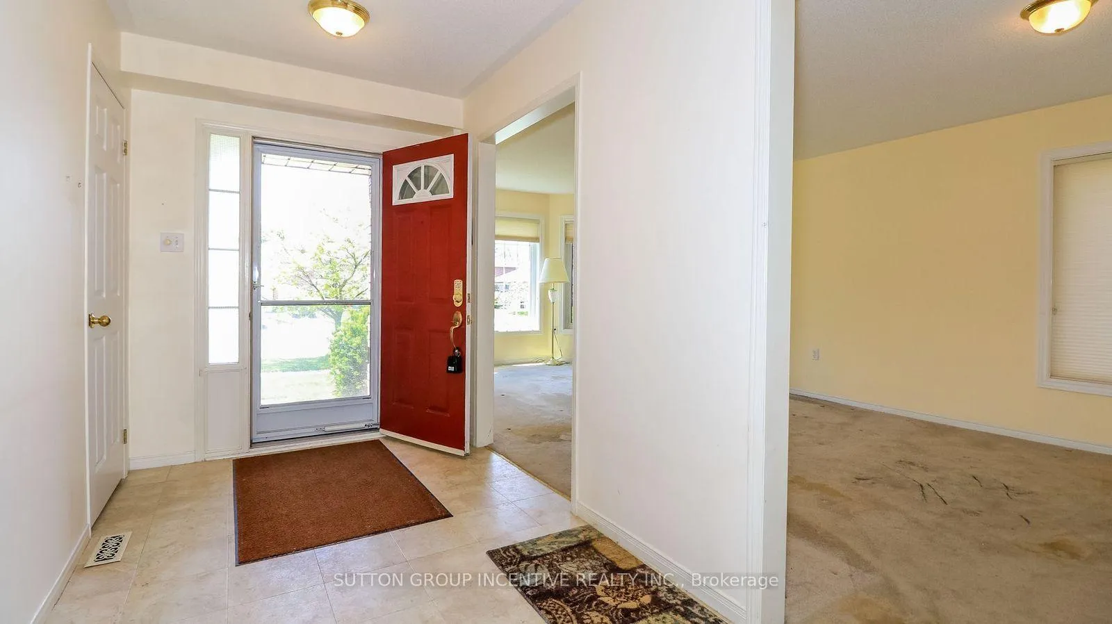 Photo 7 of 176 Hurst Drive, Barrie, Bayshore — HOMEH
