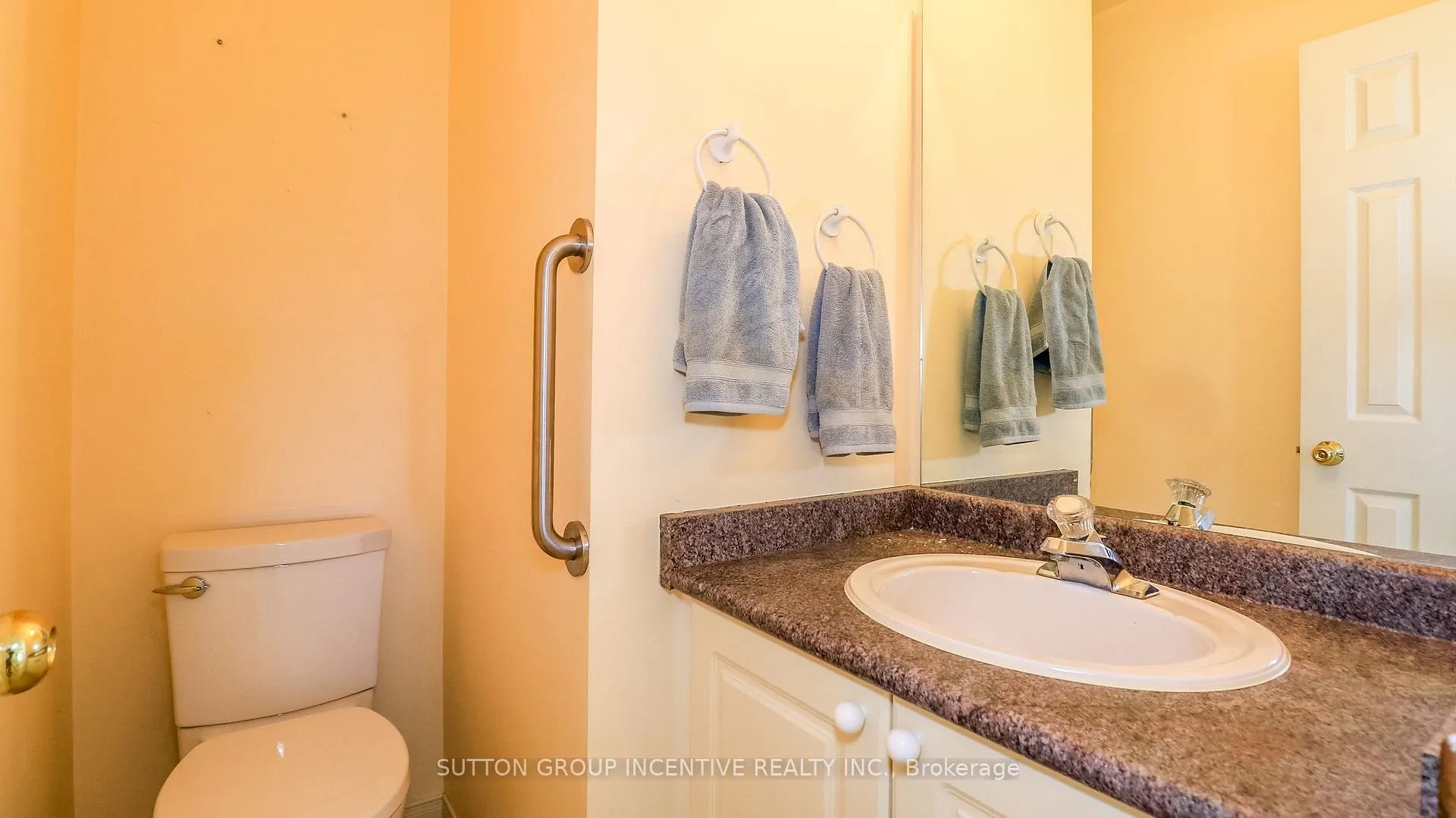 Photo 16 of 176 Hurst Drive, Barrie, Bayshore — HOMEH