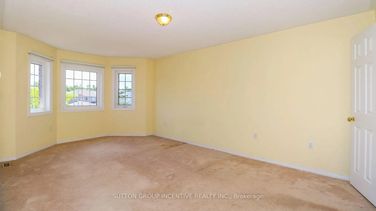 Photo 19 of 176 Hurst Drive, Barrie, Bayshore — HOMEH