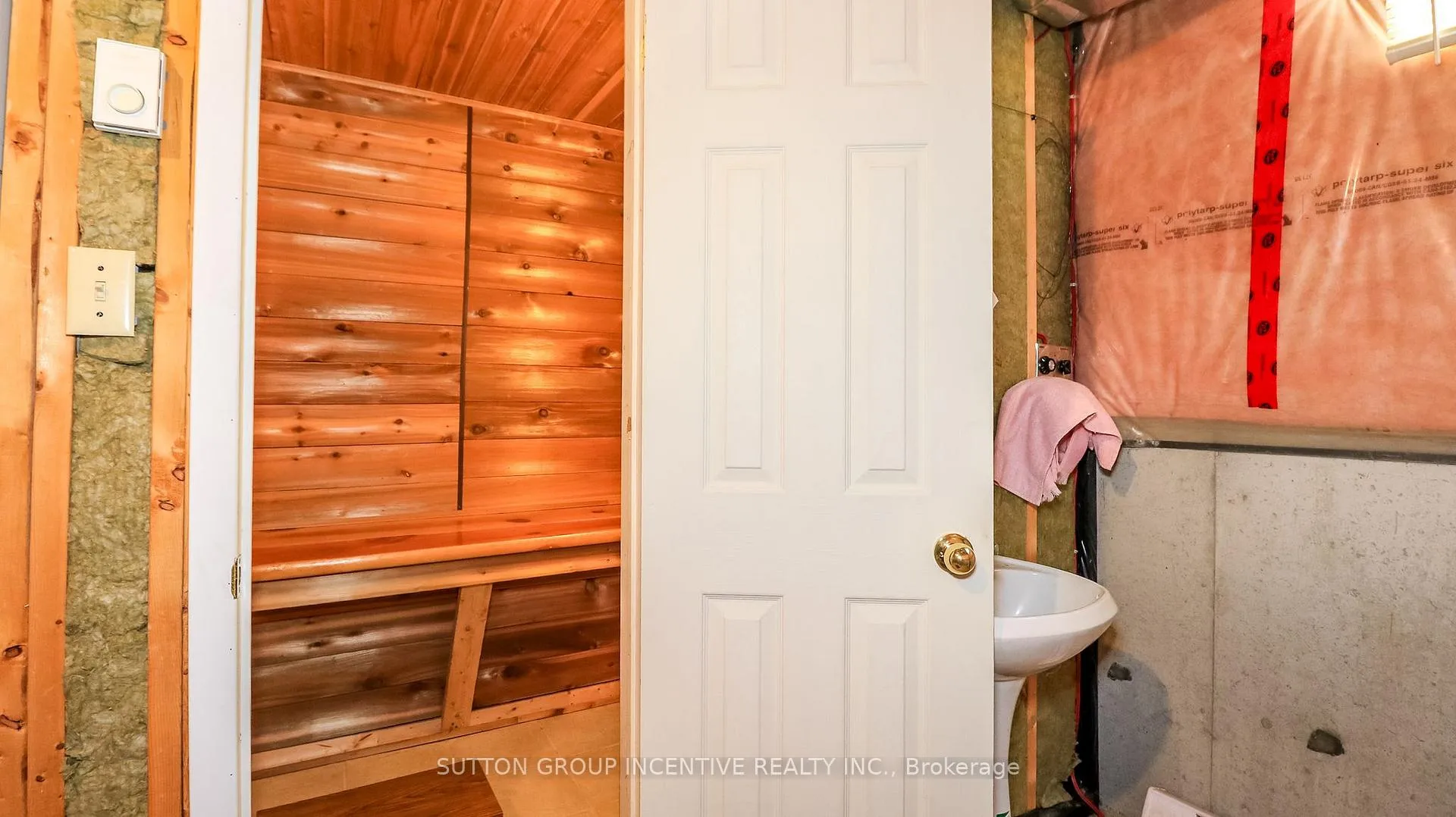 Photo 27 of 176 Hurst Drive, Barrie, Bayshore — HOMEH