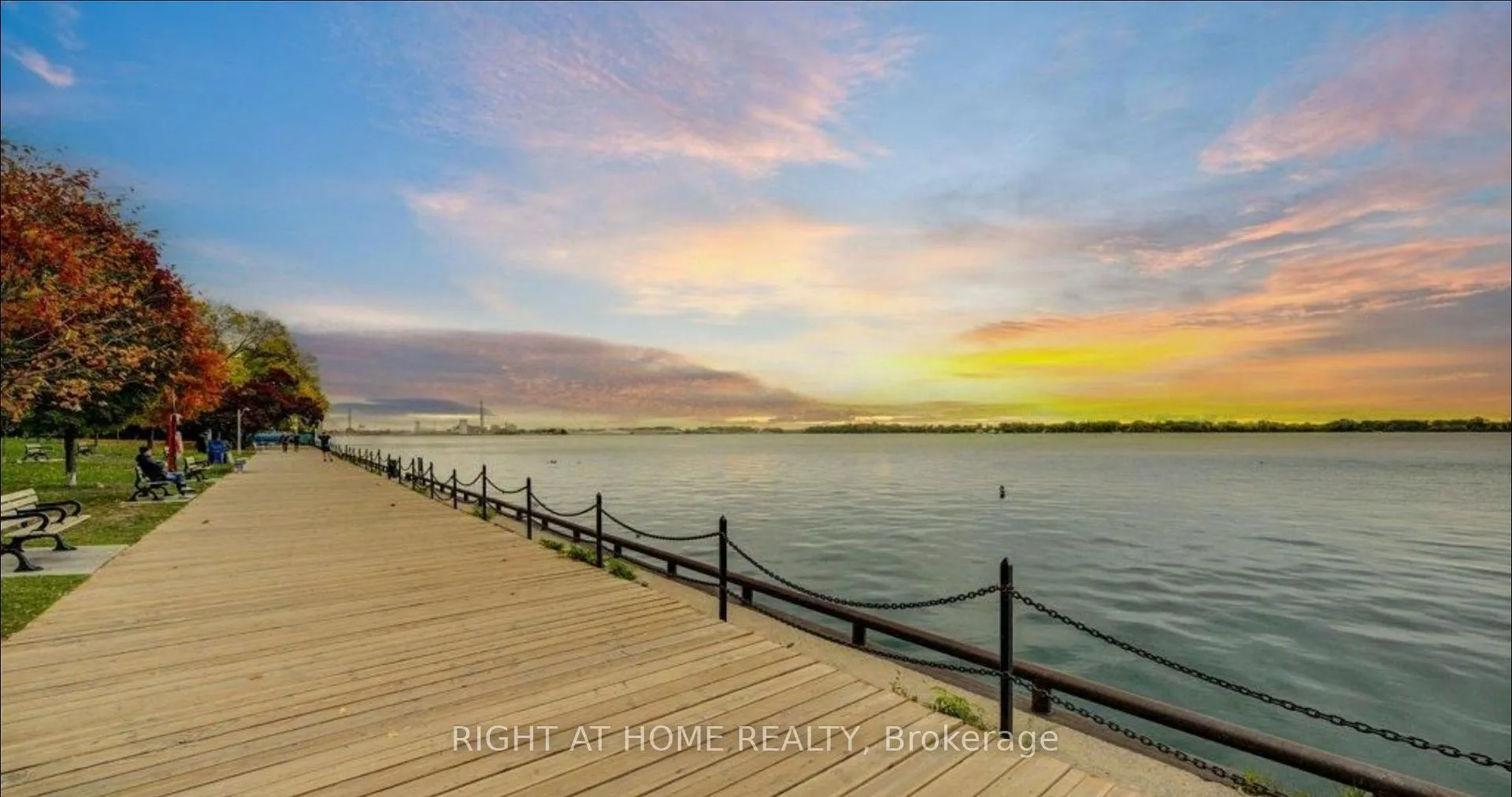 Photo 7 of Unit 2407, 33 Harbour Square, Toronto, Waterfront Communities — HOMEH