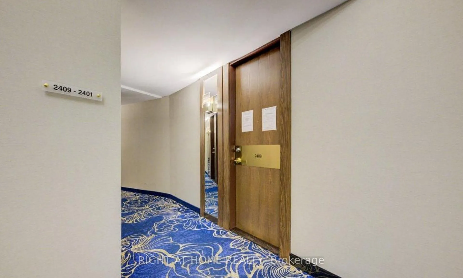 Photo 12 of Unit 2407, 33 Harbour Square, Toronto, Waterfront Communities — HOMEH