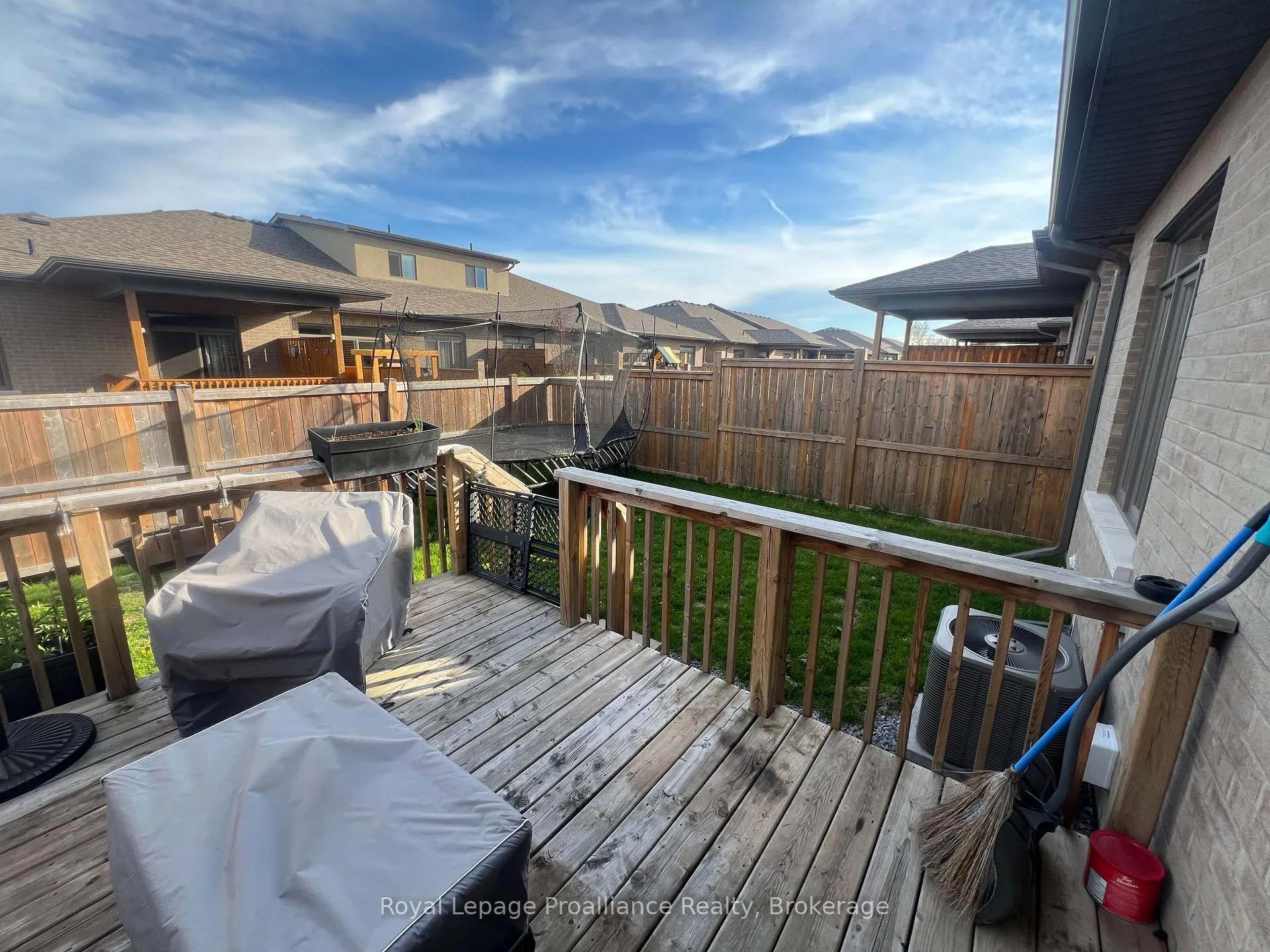 Photo 8 of 96 Covington Crescent, Belleville, Thurlow Ward — HOMEH