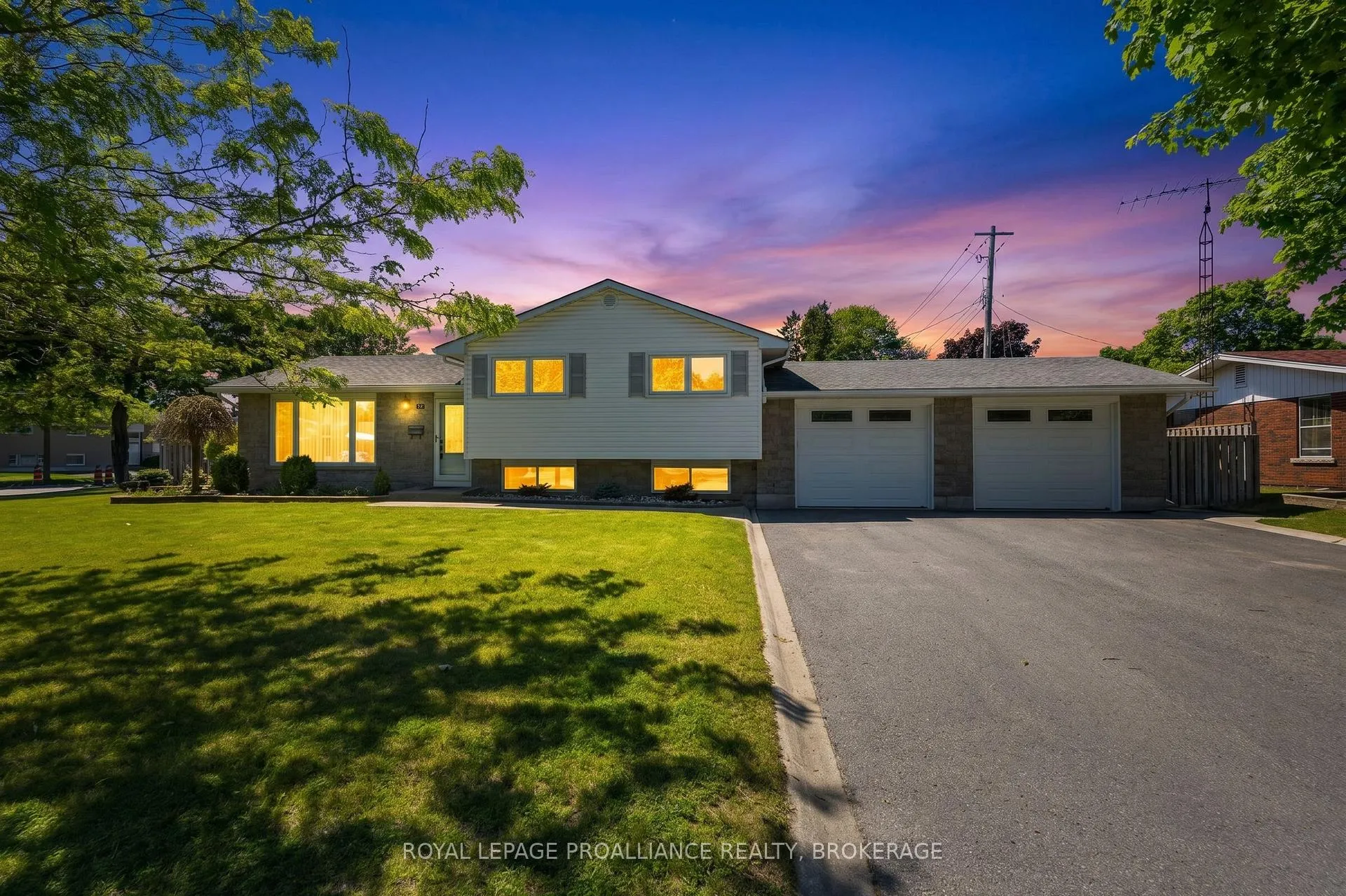 Front of 6 Byron Crescent