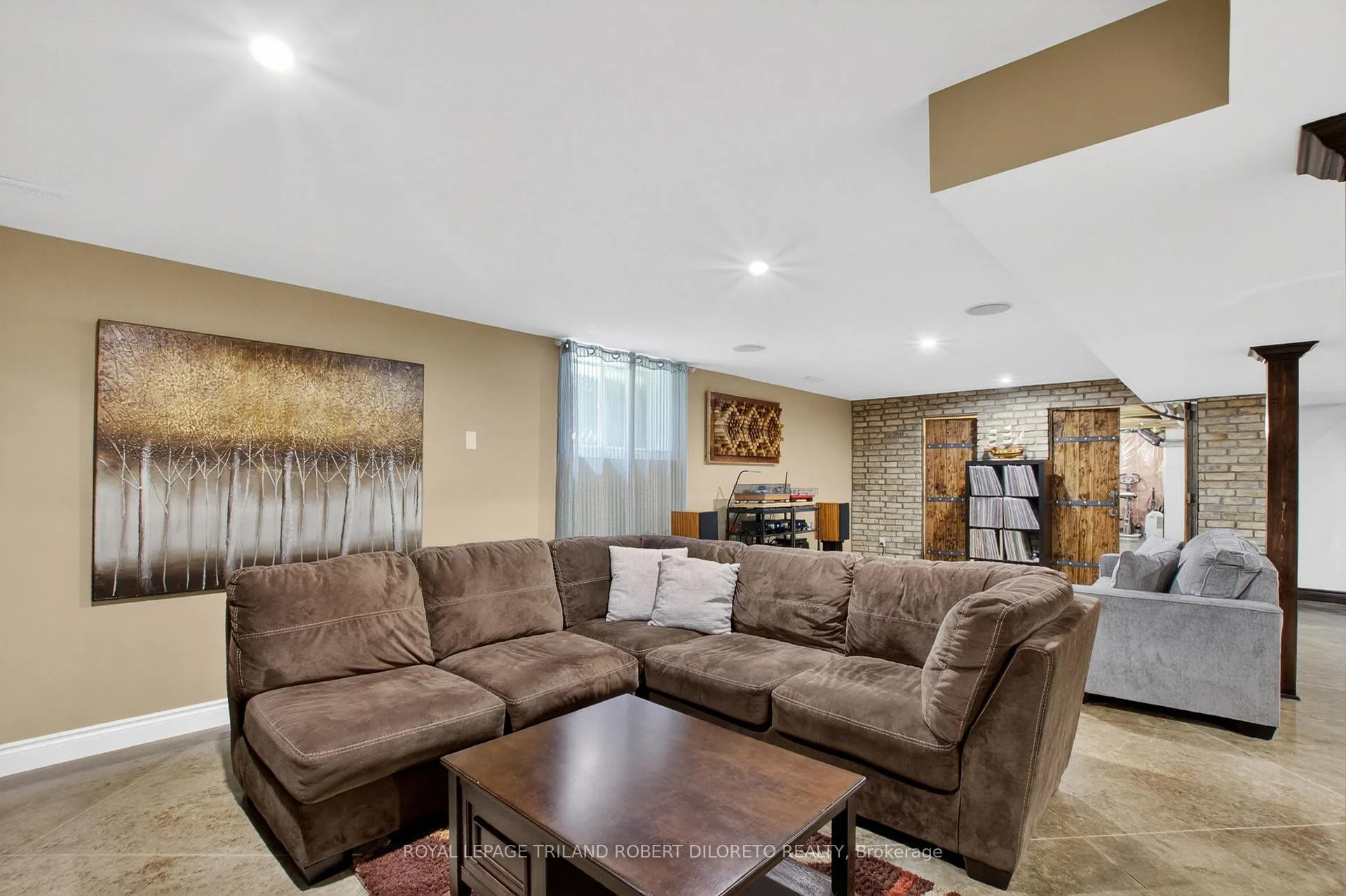 Photo 31 of 103 Union Avenue, Middlesex Centre, Komoka — HOMEH