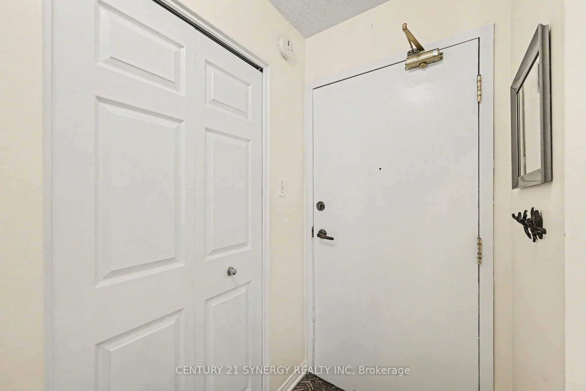 Photo 5 of Unit 108, 61 Jack Crescent, Arnprior — HOMEH