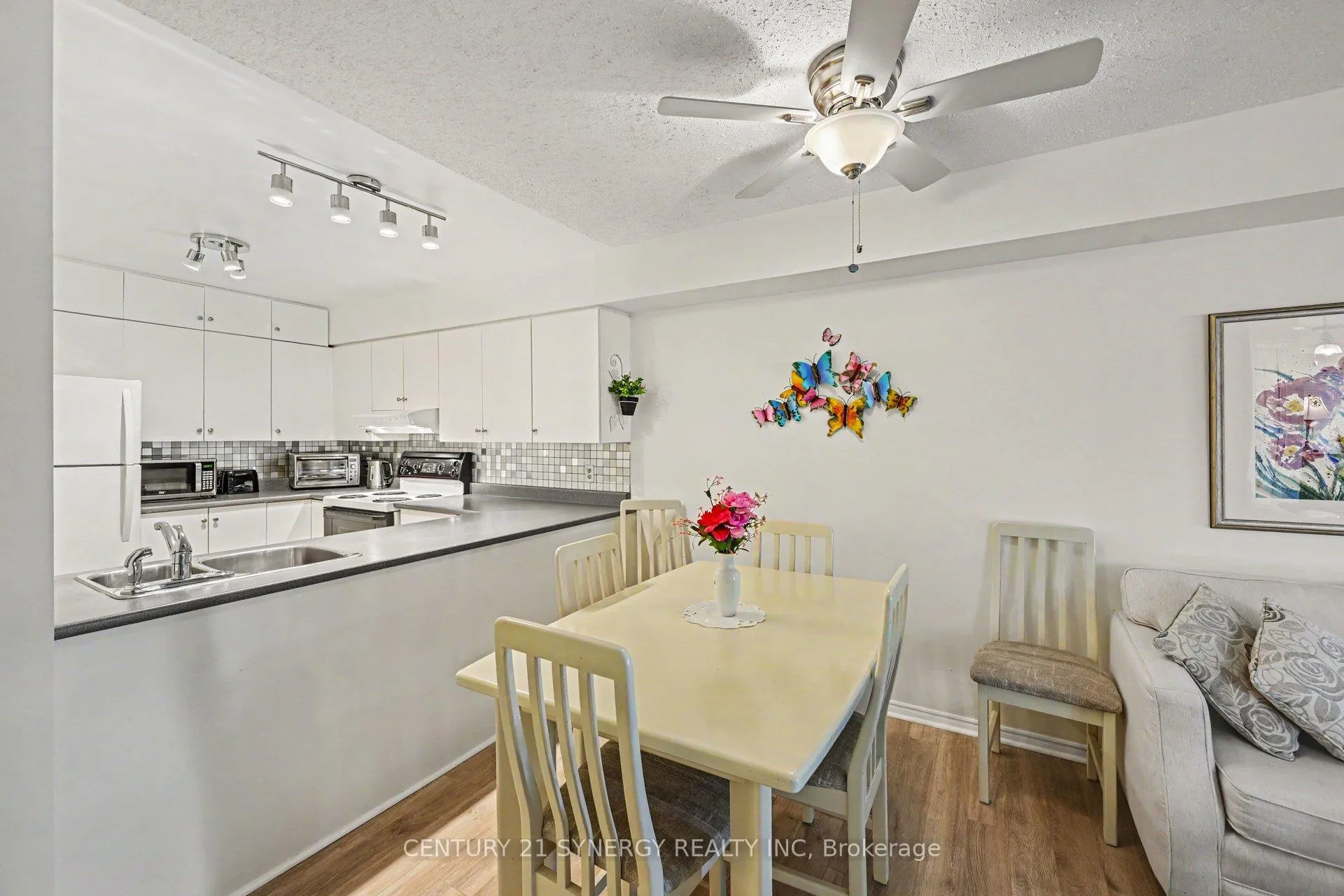 Photo 8 of Unit 108, 61 Jack Crescent, Arnprior — HOMEH