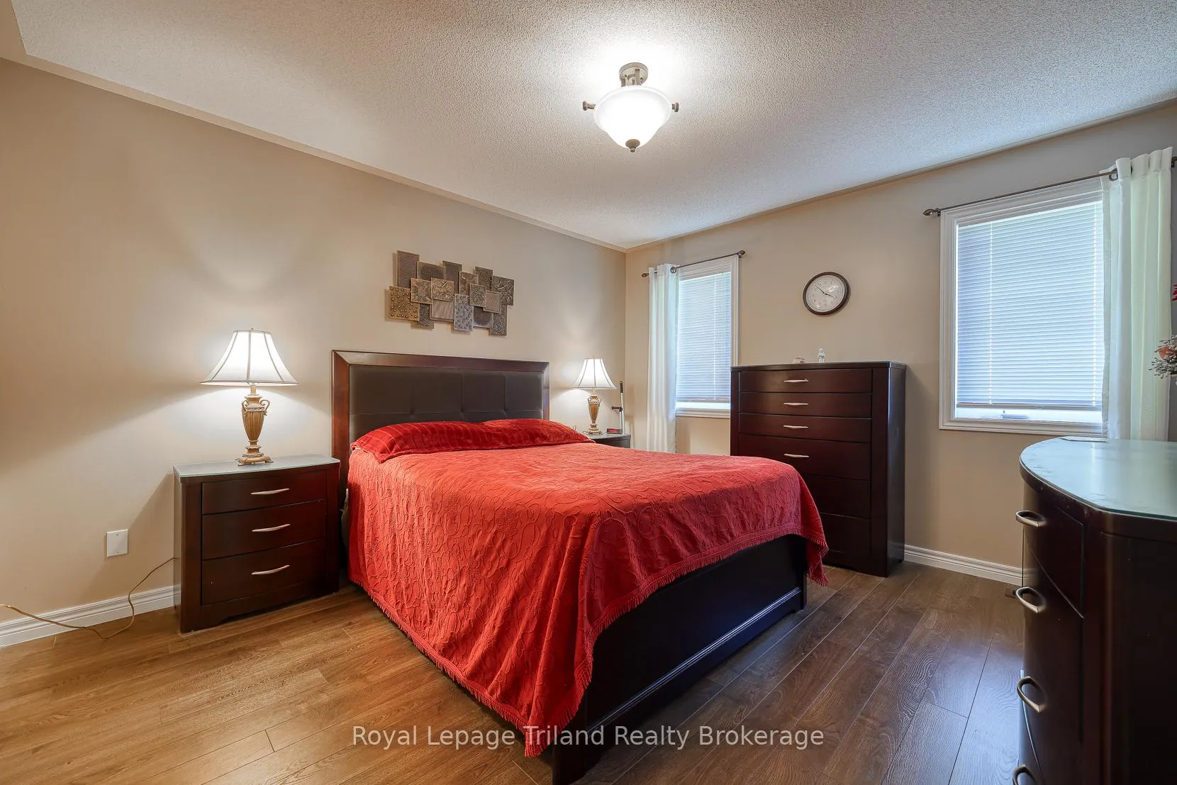Photo 15 of 121 Weston Drive, Tillsonburg — HOMEH