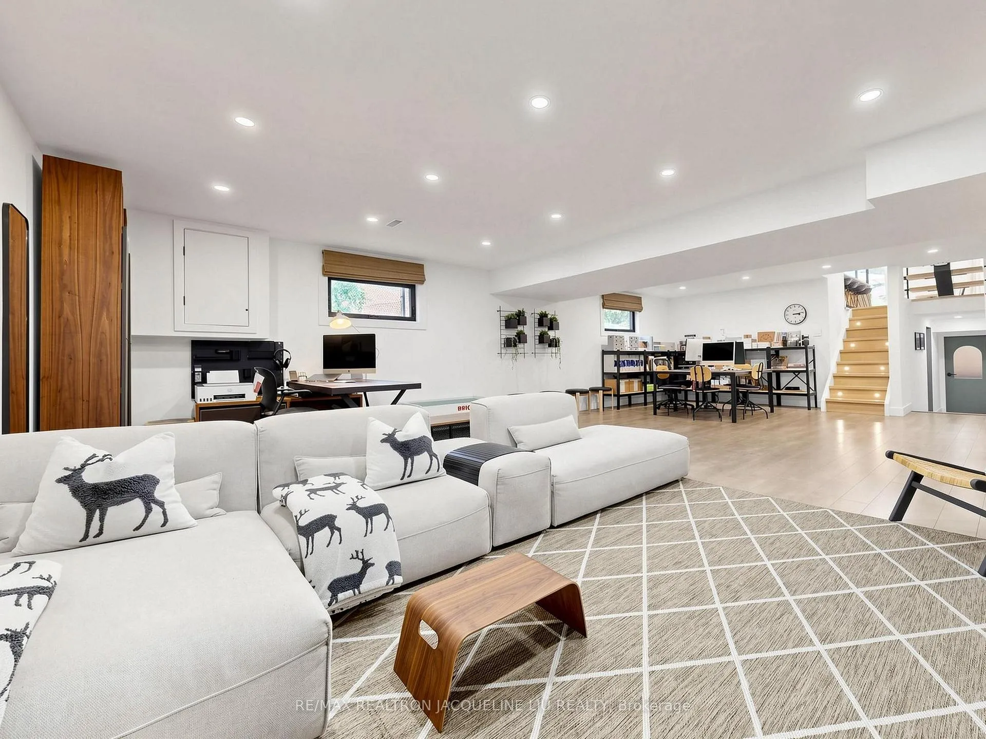 Photo 31 of 11 Kamloops Drive, North York, Pleasant View — HOMEH