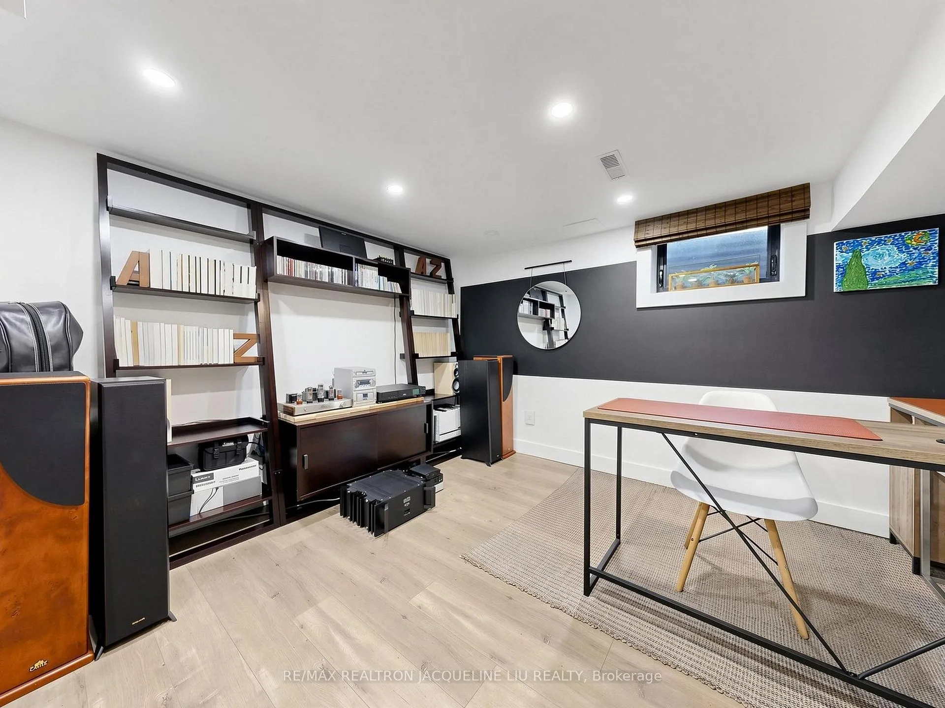 Photo 36 of 11 Kamloops Drive, North York, Pleasant View — HOMEH
