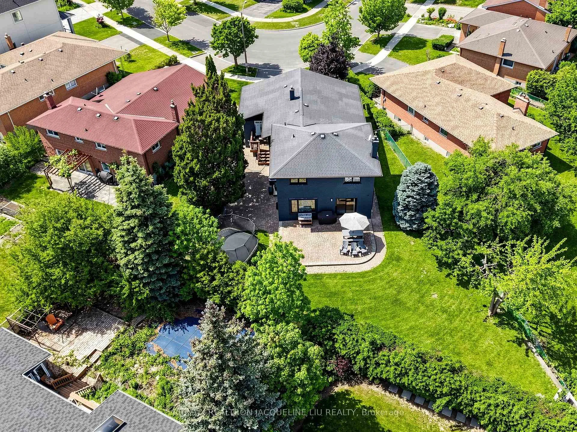 Photo 42 of 11 Kamloops Drive, North York, Pleasant View — HOMEH