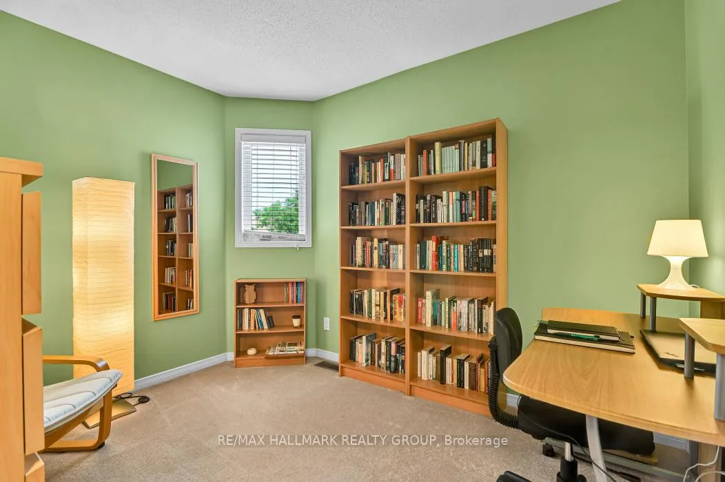 Photo 28 of 39 Strathaven Private, Ottawa, Cyrville — HOMEH