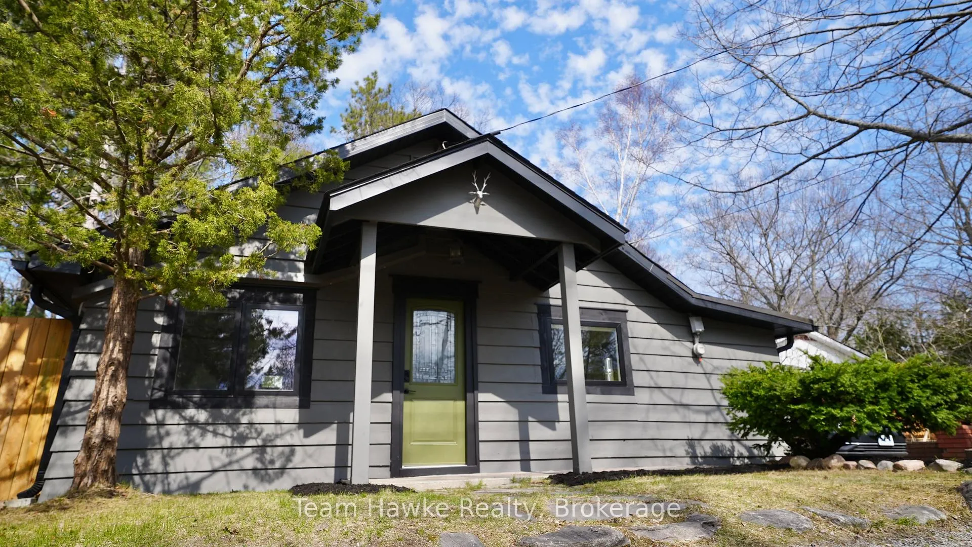 Photo 4 of 283 Tiny Beaches Road S, Tiny, Rural Tiny — HOMEH