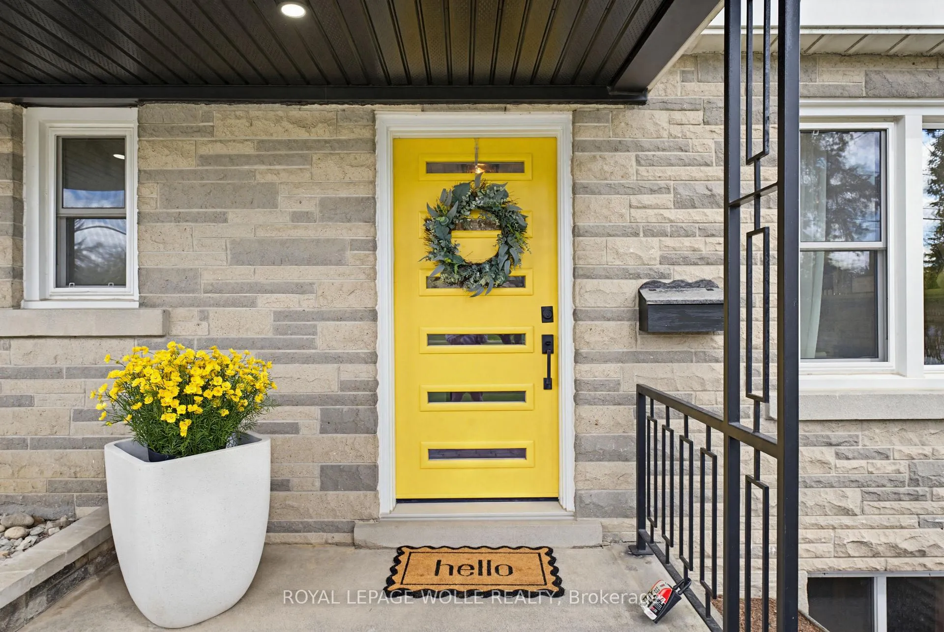 Photo 4 of 3623 Nafziger Road, Wellesley — HOMEH
