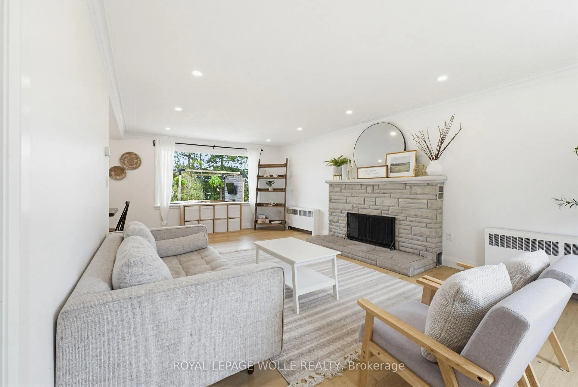Photo 6 of 3623 Nafziger Road, Wellesley — HOMEH