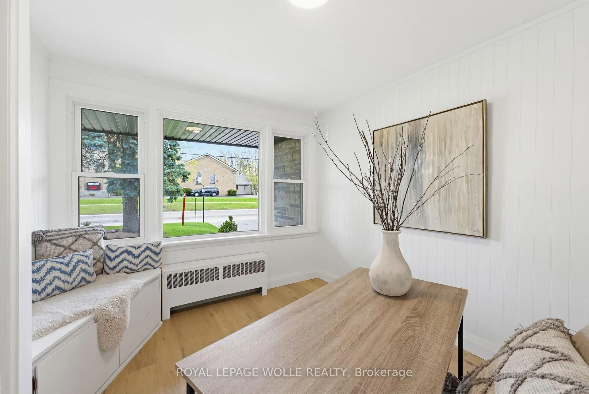 Photo 19 of 3623 Nafziger Road, Wellesley — HOMEH