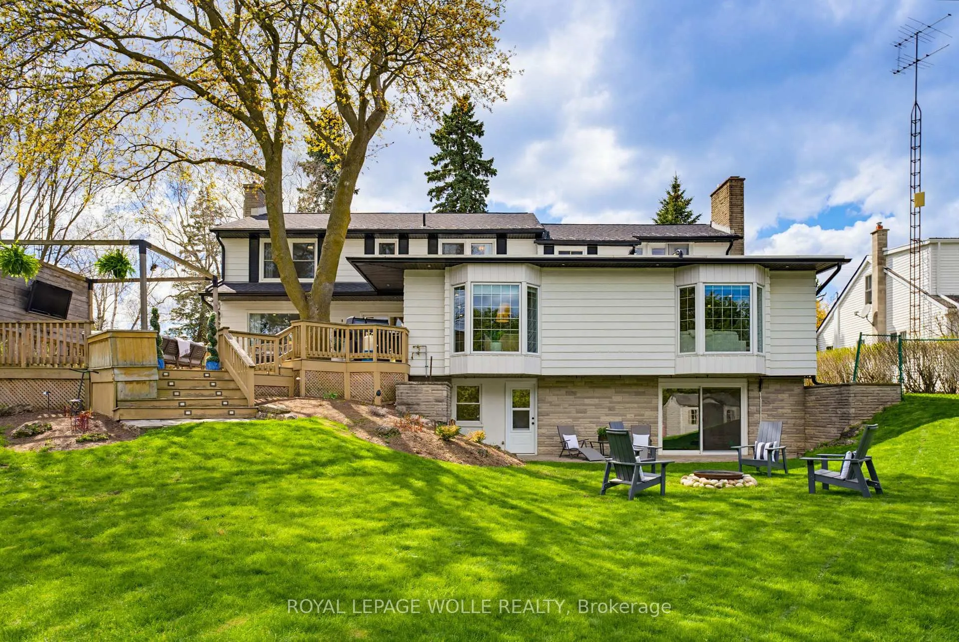 Photo 45 of 3623 Nafziger Road, Wellesley — HOMEH