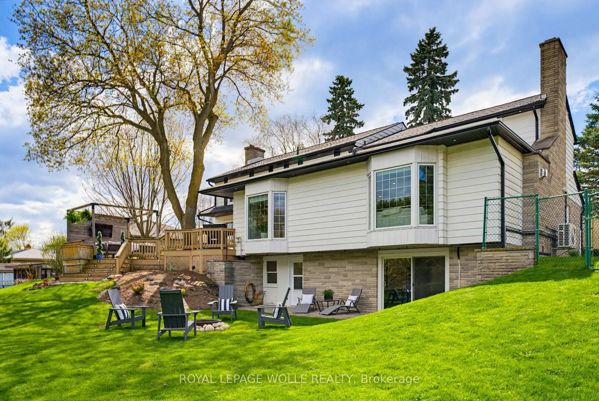 Photo 46 of 3623 Nafziger Road, Wellesley — HOMEH