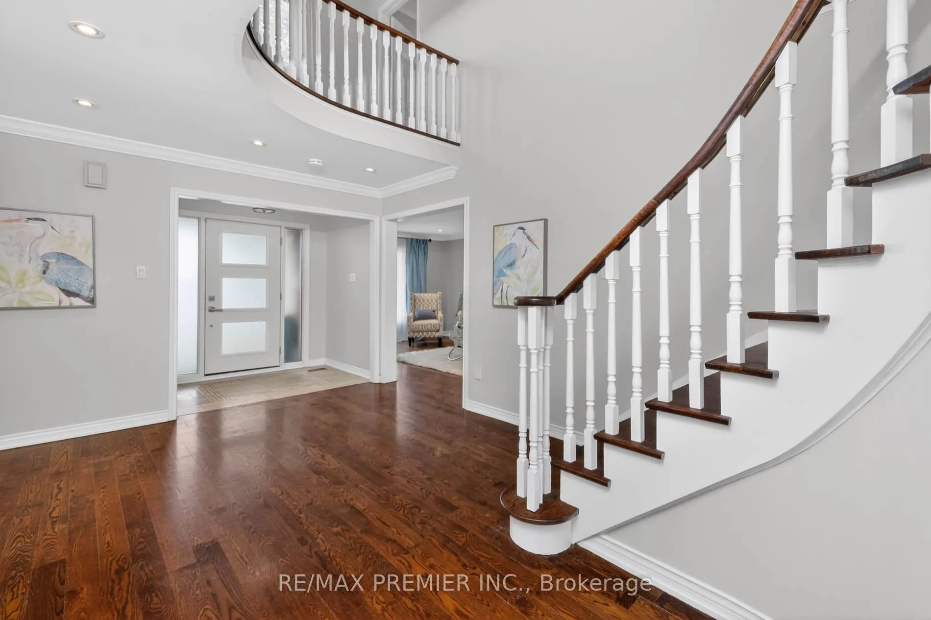Photo 6 of 248 Forest Drive, Vaughan, West Woodbridge — HOMEH