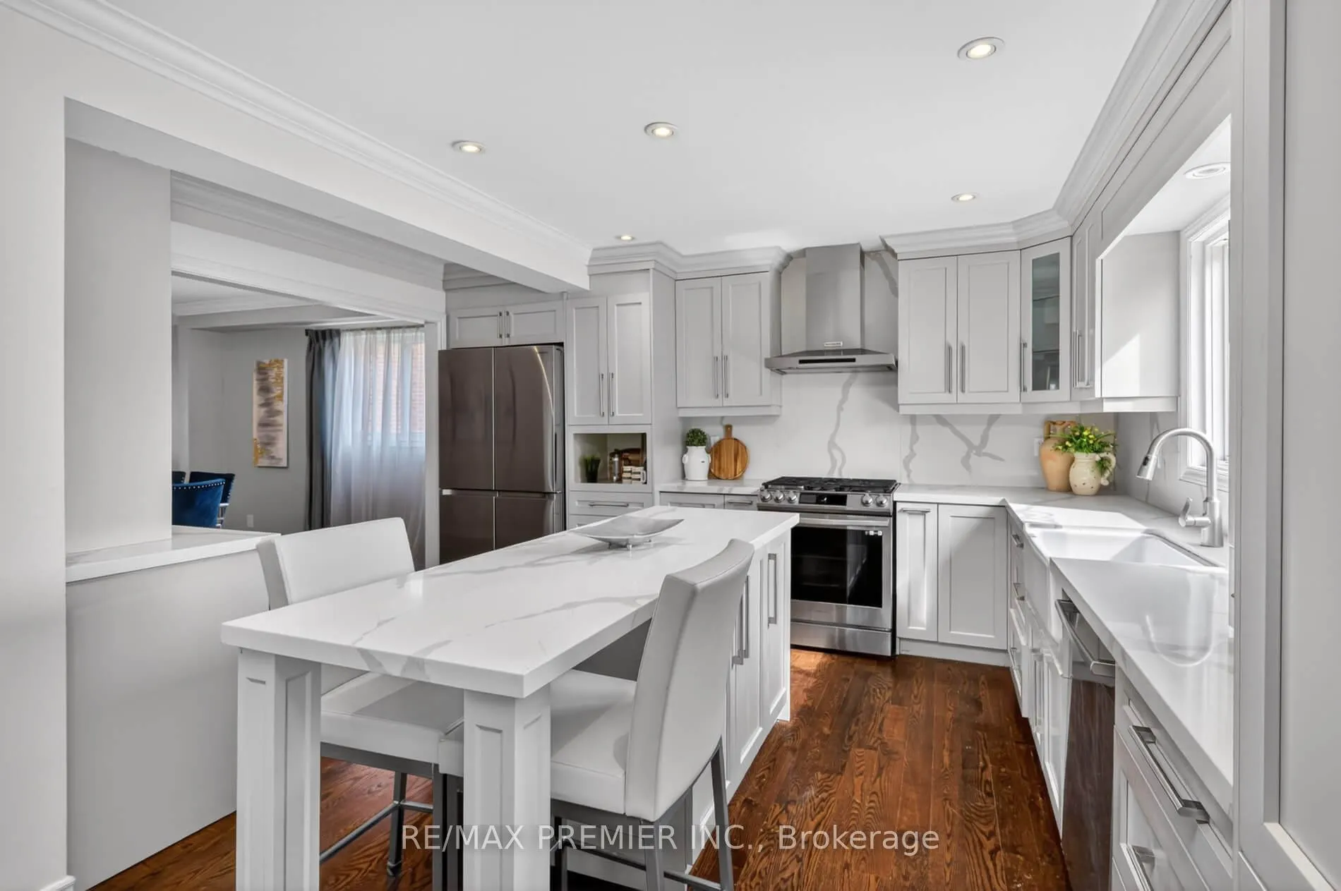Photo 17 of 248 Forest Drive, Vaughan, West Woodbridge — HOMEH