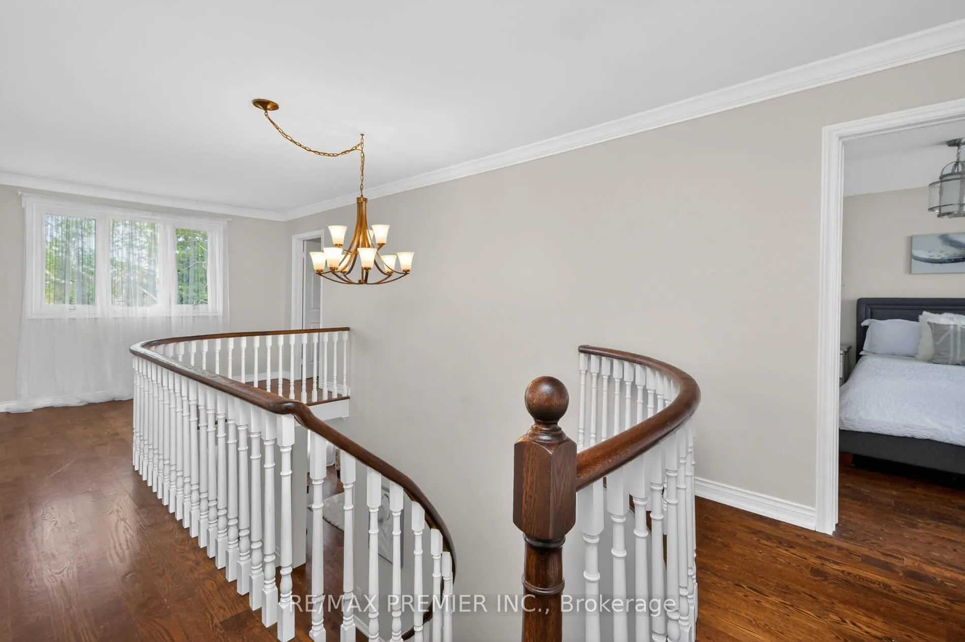 Photo 28 of 248 Forest Drive, Vaughan, West Woodbridge — HOMEH