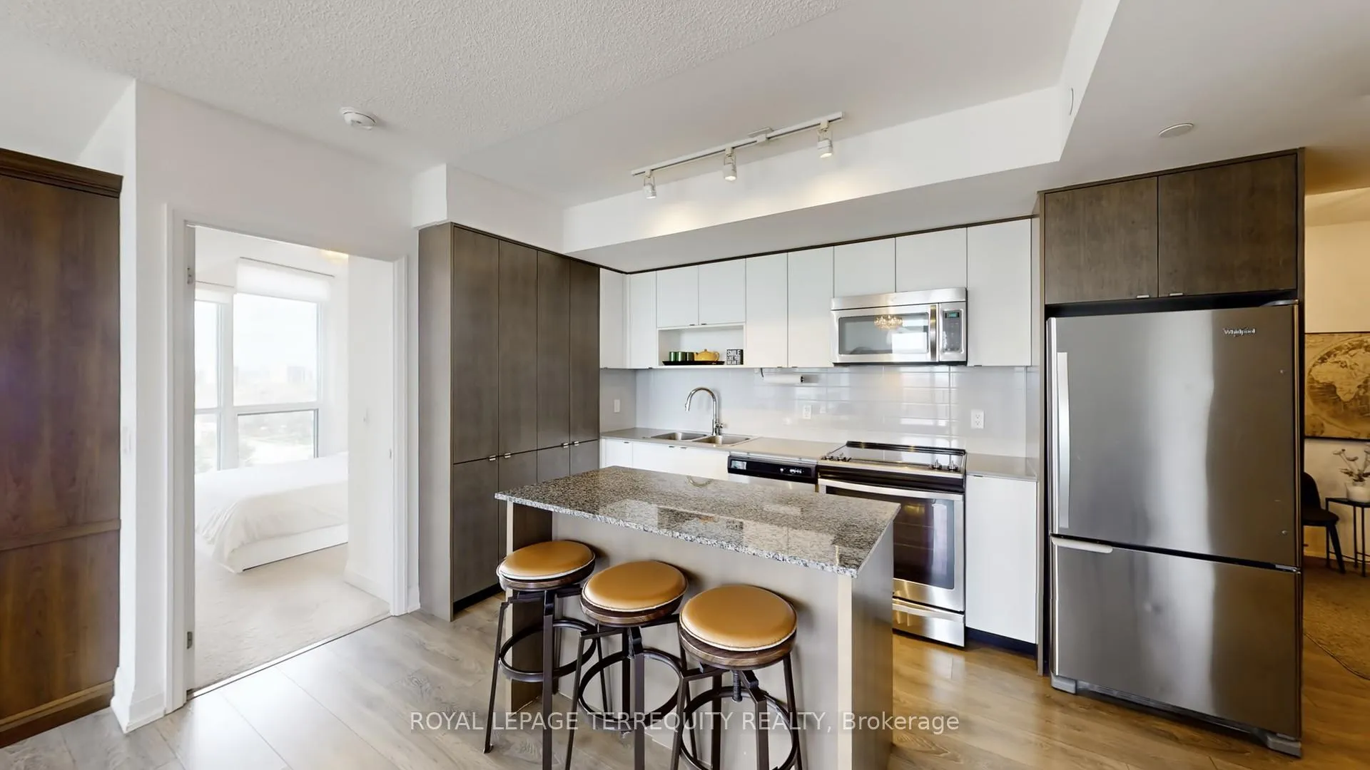 Photo 9 of Unit 1304, 9 Valhalla Inn Road, Etobicoke, Islington-City Centre West — HOMEH