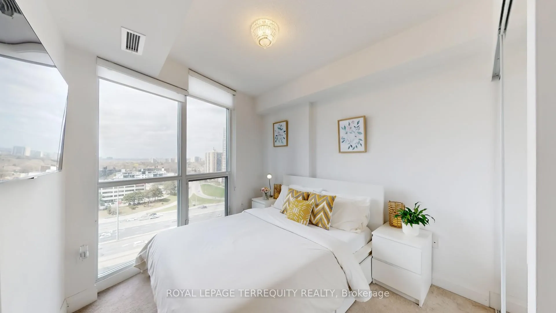 Photo 17 of Unit 1304, 9 Valhalla Inn Road, Etobicoke, Islington-City Centre West — HOMEH