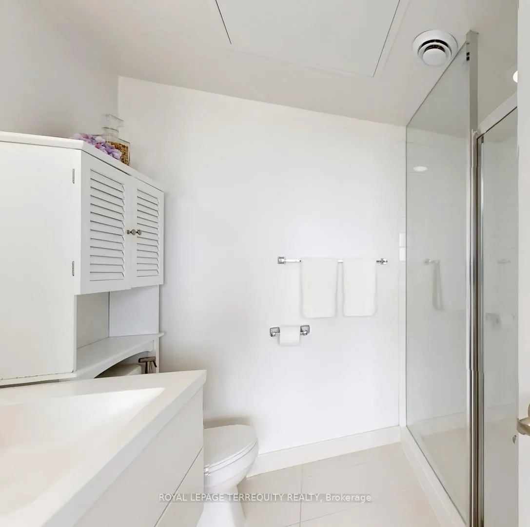 Photo 21 of Unit 1304, 9 Valhalla Inn Road, Etobicoke, Islington-City Centre West — HOMEH