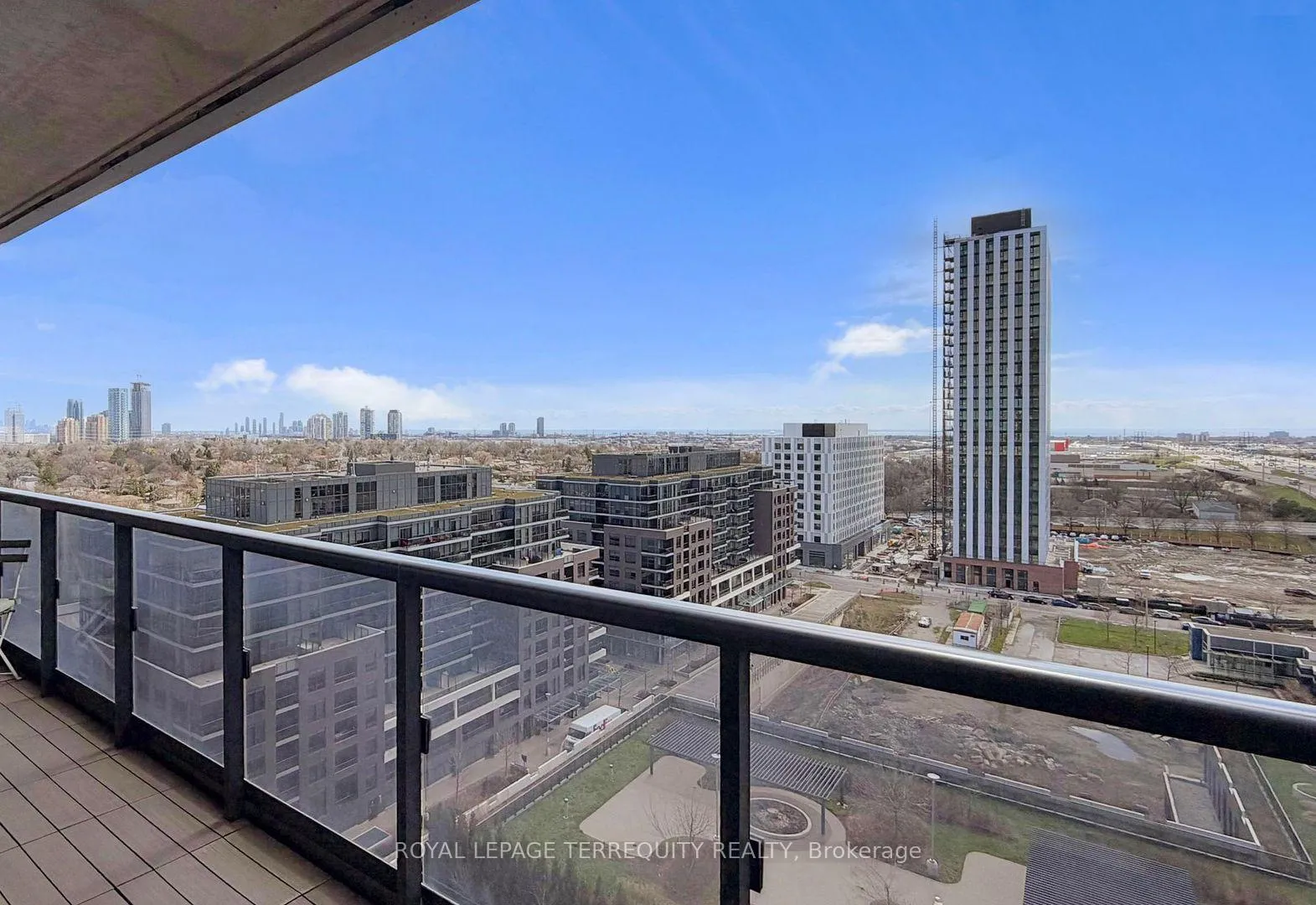Photo 27 of Unit 1304, 9 Valhalla Inn Road, Etobicoke, Islington-City Centre West — HOMEH