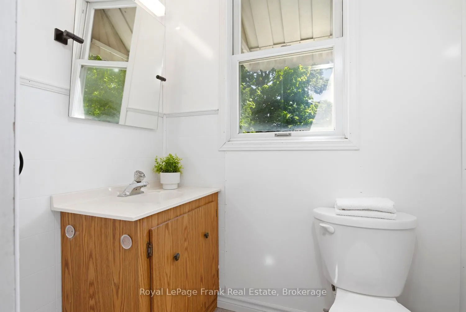 Photo 14 of 5494 Old Scugog Road, Clarington, Rural Clarington — HOMEH
